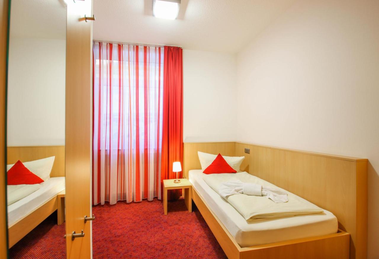 Single Room,1310679784:JPEG